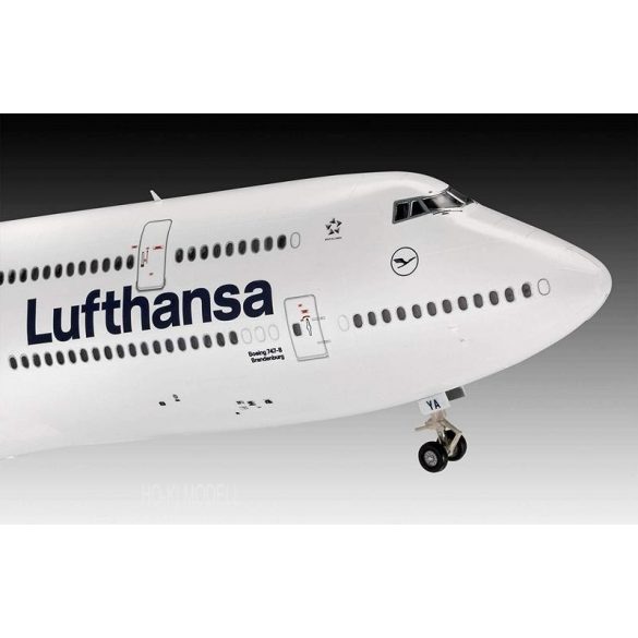 Revell 03891  Boeing 747-8 Lufthansa "New Livery" 