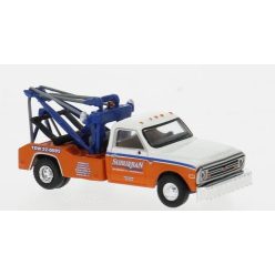 Brekina 19667 Chevrolet C30  Tow Truck "Suburban"