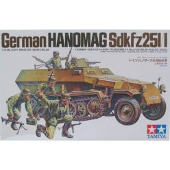 Tamiya 35020  Sd.Kfz.251/1 Hanomag + 5db figura