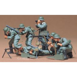 Tamiya 35038  German Machine Gun Troops Infantry