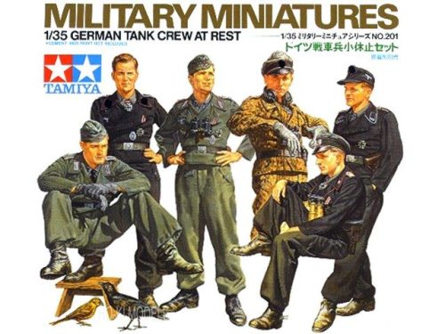 Tamiya 35201  German Tank Crew at Rest