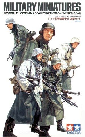 Tamiya 35256  German Assault Infantry (Winter)