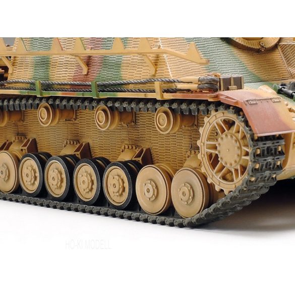 Tamiya 35353 German Assault Tank IV Brummbär Late Production