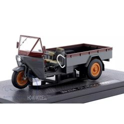 Ebbro 44109 Mazda CT/1200 3-wheel Truck - 1950
