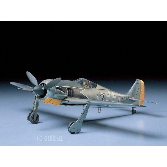 Tamiya 61037 German Focke Wolf Fw190A3