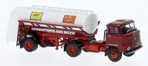 Brekina 71210 IFA W-50 Nyergesvontató Teherautó Tartályos Pótkocsival "Vita Cola"