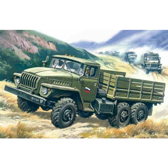 ICM 72611 URAL-4320 Soviet Army Truck