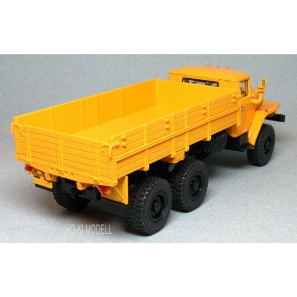 AIST 1003 URAL 43202 Orosz 6X6 Platós  Teherautó
