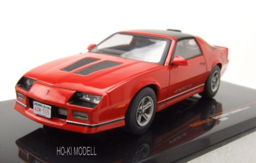 Ixo CLC Chevrolet Camaro IROC-Z - 1986