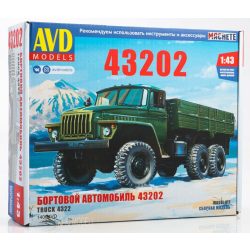 AVD Models 1400 URAL 43202 Platós  Teherautó