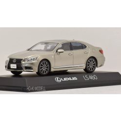 Kyosho 3659T Lexus LS460 F Sport