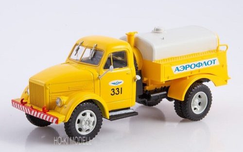 Legendary Trucks 082  GAZ-51A  Tartályos Teherautó  "Aeroflot" - MZ-51M 