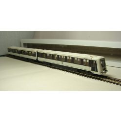   Wumm Modell Alstom Metropolis AM4-M4 Vezetőkocsi + Középkocsi